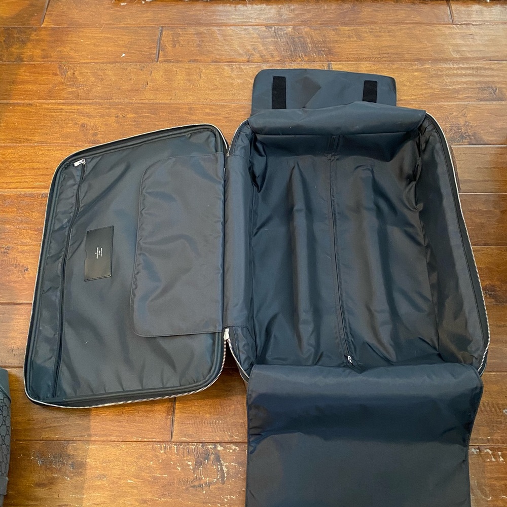 LOUIS VUITTON BLACK TAIGA BUSINESS PEGASE 55 - Picture 6 of 6